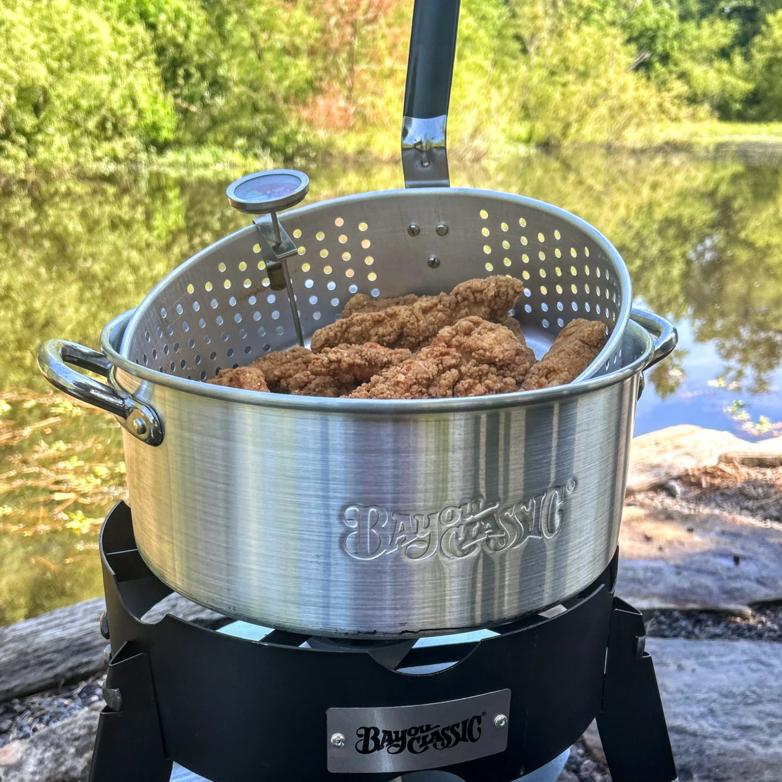 10-qt Aluminum Fry Pot with Basket - Image 4