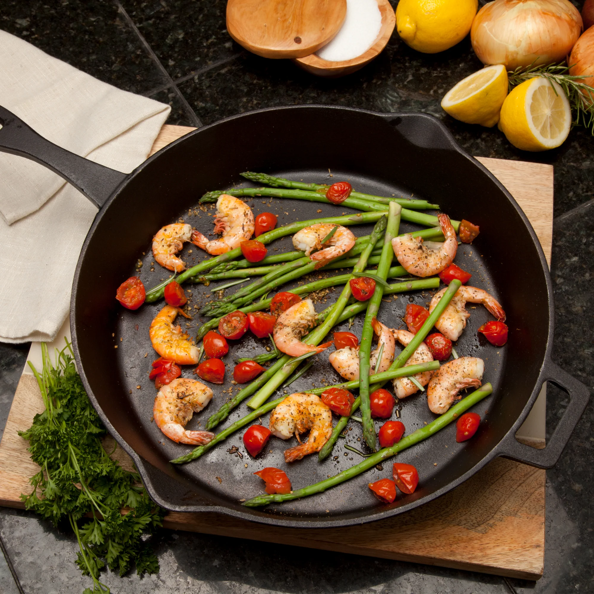 14-in Cast Iron Skillet - Image 4