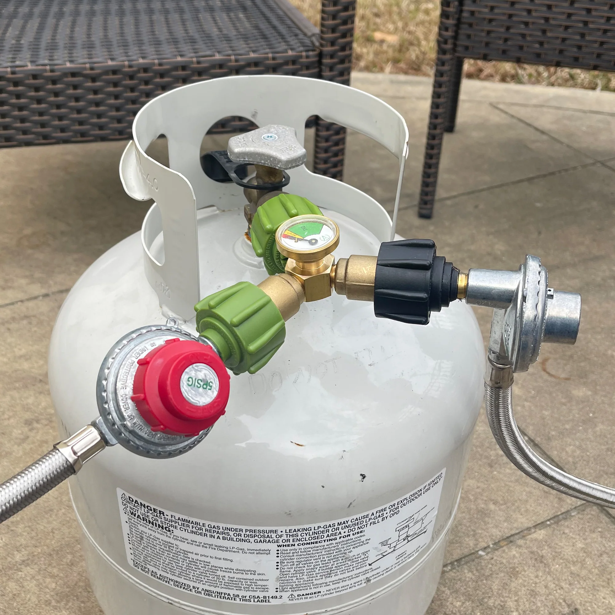 Y-Splitter w/ Propane Level Gauge - Image 2